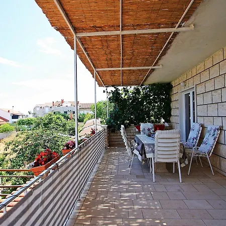 Marti - Four Bedroom With Terrace And Sea View - St * Supetar