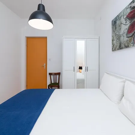 Marti - Four Bedroom With Terrace And Sea View - St Supetar